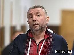 конечно, работают....и день и ночь!
