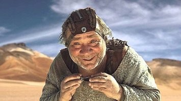 Правильный ответ - На голове!