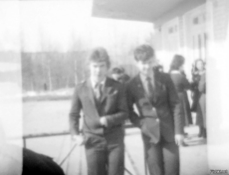 Пардон, качество на 3+, снято на Киев-30, плёнка 16 мм