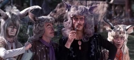 Не ищите здесь смысл. Здесь в основном маразм