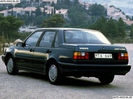 Еще в 90-е видел на такой VOLVO 460, шилдик "МОСКВИЧ 2141"!