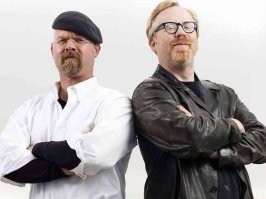 Снос силосной башни пошёл не по плану