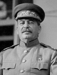 Иосиф Сталин
Бывший Глава правительства СССР