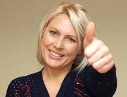 Я вообще-то слабо понимаю, что толкает женщин в бокс, но тем не менее их немало. Наших чемпионок тоже. И среди наших очень много очень симпатичных дам