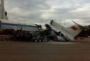 Было бы желание - найти место для хранения МОЖНО
Пустыни Калмыкии подойдут ?
"Буруны" которые ?
Осадков очень немного, места - дохерища.
"Резали" у нас гражданскую авиацию успешно 20 лет подряд
Взамен покупали Боига и Аэрбасы
Аэрофлот хвастался САМЫМ НОВЫМ флотом в мире - сплошное новье. Все импортное
Теперь не знаем на чем летать
Привет Аэрофлоту, есичо
.
Решил доипаться до фотки с хохлостана ?