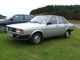 Это как-раз сотка... восьмидесятка немного иначе выглядит... 
Для наглядности приложу фото: 1 - 80-ка и 2 - 100