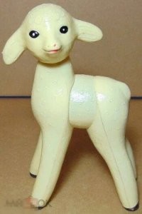 Злой, потому что в местном сельпо, в ауле, такую старшему брату купили, а он её до дыр заиграл...