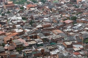 Немного с другого ракурса.
На второй фотке Токио...