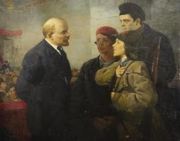Марк Клионский - большой любитель соцреализма и Ленина. Тем и промышлял.