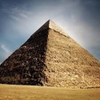 Не ищите здесь смысл. Здесь в основном маразм