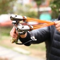 В&nbsp;Таиланде 200 макак сбежали из&nbsp;питомника и&nbsp;напали на&nbsp;полицейский участок