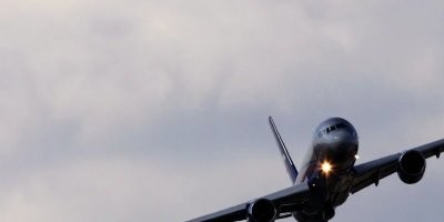 Ту-214 полностью из отечественных деталей полетел.

Возрождается производство после гнилого наследия 90-х:
"Если будет нужно --- купим ЭйрБас." (Известный младореформатор)