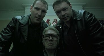 Решили, что человека можно как бессловесного барана в багажник посадить. Теперь их как болтливых баранов оприходуют. Даже посочувствуют им чуток - мозги у них бараньи, сейчас везде камеры, у них в карманах сотовые, машина проехала через кучу постов с фиксацией номеров..