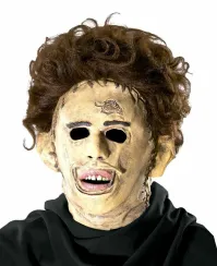 "Женщина-кошка" уверяет, что никогда не делала пластических операций и ненавидит ботокс