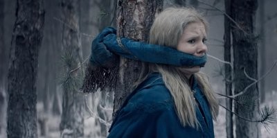 В это время где-то в лесу мама: