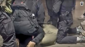 А вот-тута Магомед дядьке делает м.и.н.е.т
:applause: