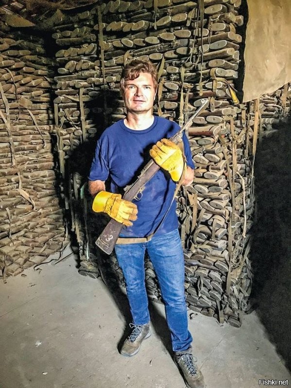 В Эфиопии нашли большой склад с карабинами M1 и импортировали их в США.Эфиопский контингент воевал вместе с силами ООН в Корейской войне. 
Карабин M1   это классика американской военной истории, которая прошла Вторую мировую, Корейскую и Вьетнамскую войны.