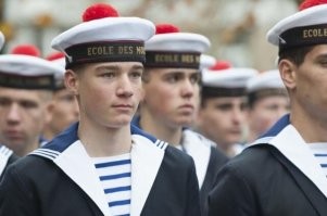 Бравые французские моряки