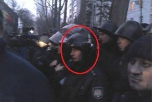 А то! Надо же ему разминаться иногда. Даже фото имеется