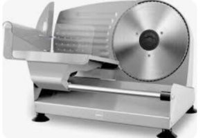 У меня на кухне есть такой агрегат (примерно такой), так когда приходят гости я иногда с понтом делаю нарезку колбасы, ветчины такую тонкую, что можно на просвет смотреть!