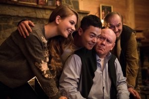 Китаец после многих лет "слепых" свиданий женился на белоруске: она на голову выше