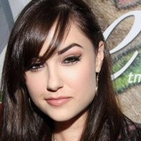 Сначала прочитал "почему грей не размножается в неволе"