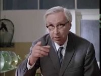 Что в СССР делали с неплательщиками по ЖКХ?