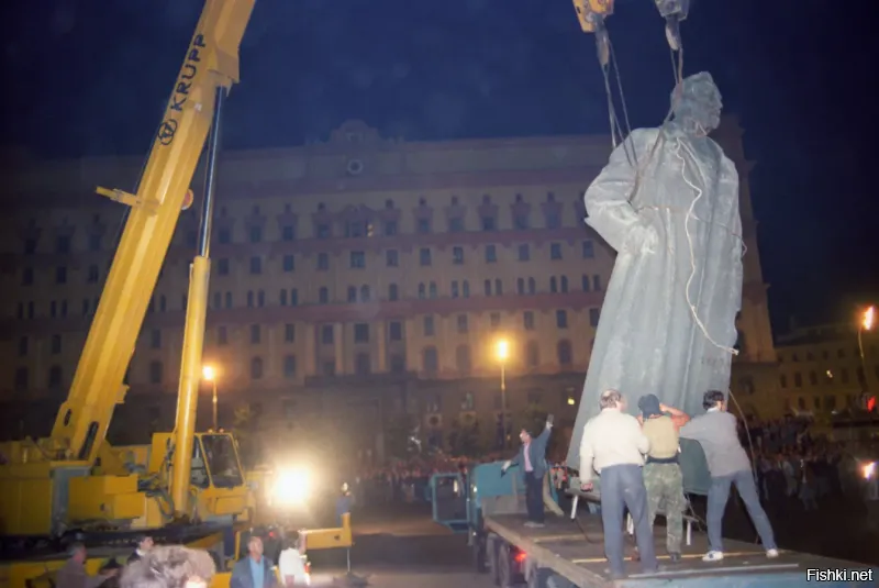 Разведка и безопасность-страна одна, а подходы разные...