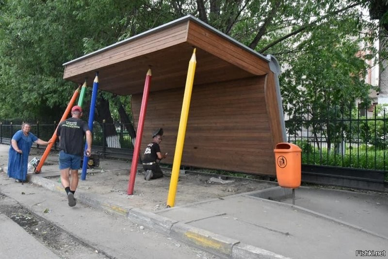 А почему не добавить немецкой школы Гамбург... 
Петропавловск и под Луцком...