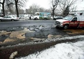 А-ха-ха, дрочишь на любимую Америку,а  простых вещей не знаешь. Да, посмотри ещё железные дороги там какие ,вообще оху.е.ешь.На,урюк дрочи..