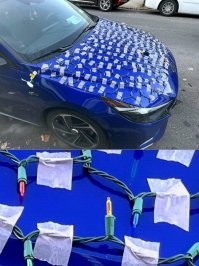Это вообще лампочки накаливания. От тряски вполне себе "стрясаются". и жрёт такая гирлянда в десятки раз больше. Естессна светодиодные лучше. А уж сколько сейчас всяких клеящих штуковин напридумывали, что можно подобрать, что то крепко держащие и потом без следов оттираемое.