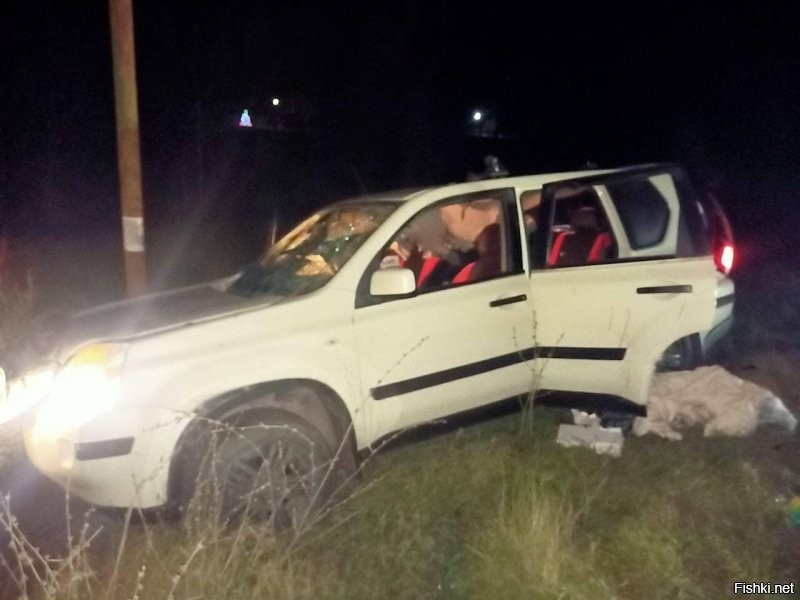 А это в наших краях 4 января случилось:
На автомобильной трассе Васильевского муниципального округа киевские террористы намеренно направили БПЛА в гражданский автомобиль. В автомобиле ехала семья - родители и ребенок.
Мужчина и женщина получили ранения разной степени тяжести, их 10-летний сын скончался от полученных ранений в машине скорой помощи.