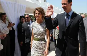 Ну да. Зато Асад был им плохой, и не боялся выходить на публику со своей женой.
Кушайте евровпейцы плоды своих стараний, не обляпайтесь.