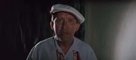 На их месте должен был быть Я.