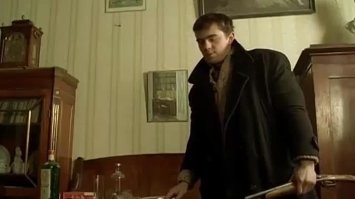 Все потому, что чурбаны не любят и не смотрят нашу классику! 
«На поезд не садись. Из города на попутках выбирайся. Ну что, брат, прощай! Даст Бог   свидимся»