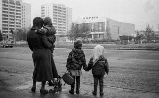 Однотипные кинотеатры. :) Перекличка, у кого ещё такие в городе есть?
1. Чайковский "Горизонт" (не работает)