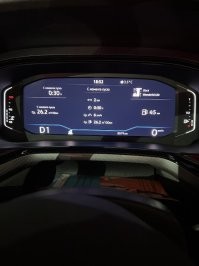 зачем писать не правду? был с подогревом лобача, заднего сиденья, климатом, с панелькой стеклянной. и с барабанами сзади.