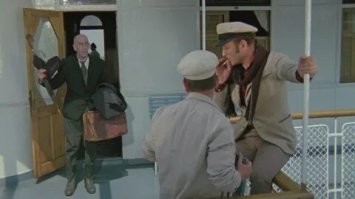 а она разве парень?