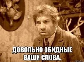 Пьяная компания тащит товарища домой