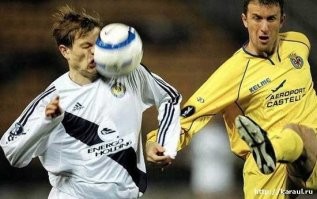 Стопкадр   приём, с помощью которого создаётся эффект остановки динамичного изображения. Выглядит примерно так....а там кнопу зажал, у меня фотик за сотку кадров в секунду отстреливает, там даже думать не надо...