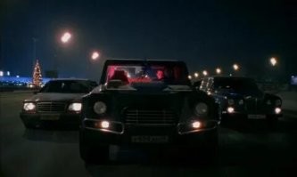 Неа... в сериале с моста скинули 41-й москвич "переодетый" под Lincoln Town Car Космоса.
Но ход мысли верный. У Белого был такой LM 002