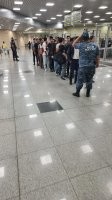 Этих потом в этот строй и на родину