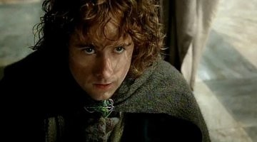 "...Вступая в ряды Гондурасского ГУВД обязуюсь в рабочее время курировать ларёчников и пасти проституток..."