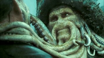 Итальянский манекенщик познакомился с осьминогом на Сейшелах