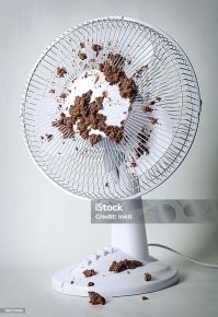 Не будет там никаких ссылочке.