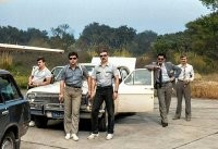 И никто лица не прячет.