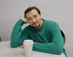 Вот, наши. Хоть в комики, хоть в ужастики...