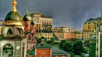 Своих немного фоток приложу, тоже что-то схожее