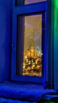 Своих немного фоток приложу, тоже что-то схожее