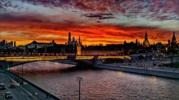 Своих немного фоток приложу, тоже что-то схожее